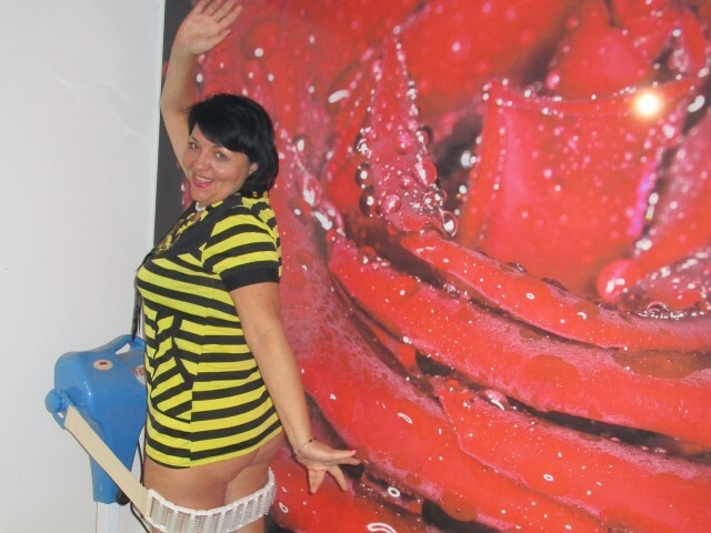 Alika online foto 1