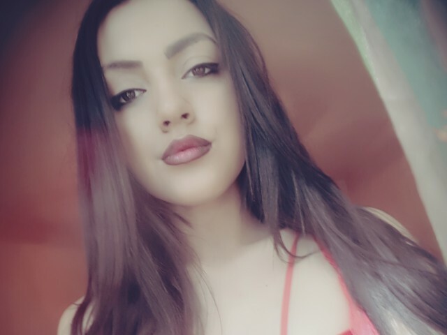 Jasminebrown online foto 1