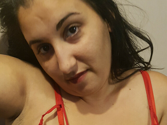 Mia92 online foto 1