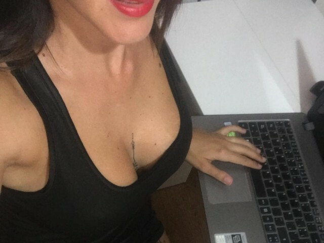 Luciacamshow online foto 2