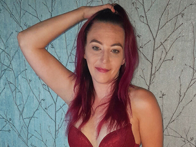 Ukhottie online foto 1