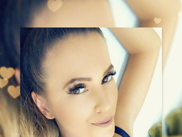 Alyssajones online foto 3