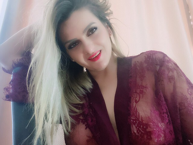 Douceamelia online foto 3