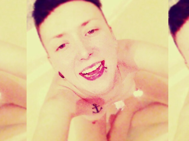 Lulove online foto 2