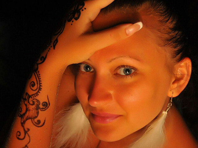 Cyberblonde online foto 1