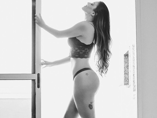 Carolien93 online foto 3