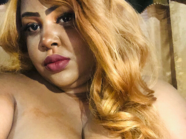 Trinafoxx online foto 2