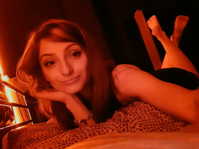 Queenariel online foto 1