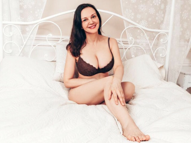 Milfsilke online foto 1