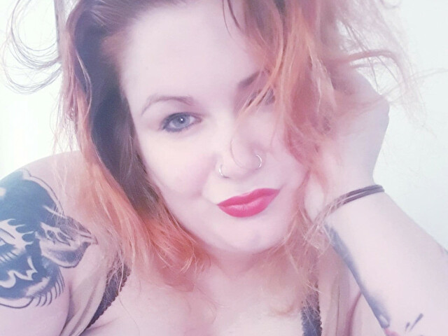 Redladette online foto 1