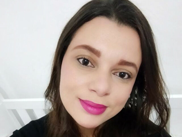 Thaina30 online foto 1
