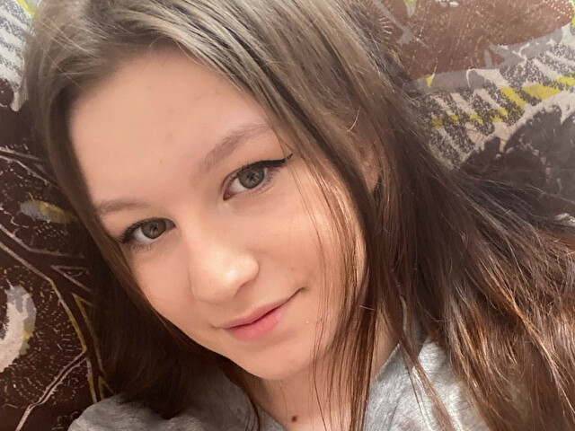 Allissy online foto 2