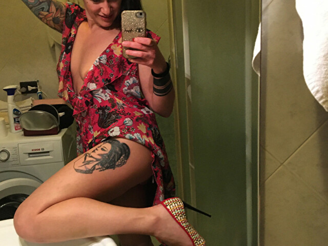 Carlotta93 online foto 1