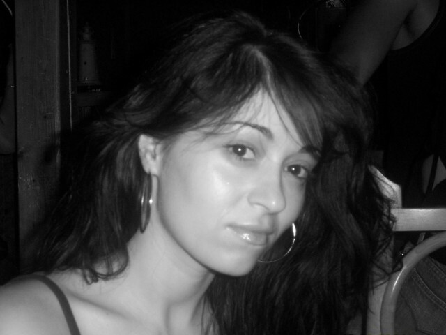 2apriloneil online foto 1