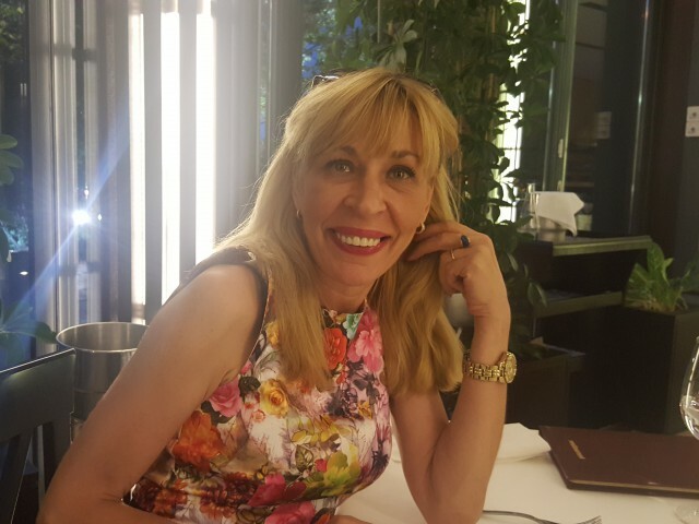 Ladyanais online foto 3